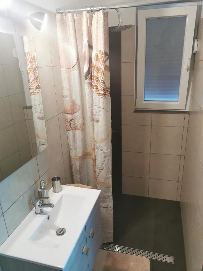 Apartments Penko 로브란 외부 사진