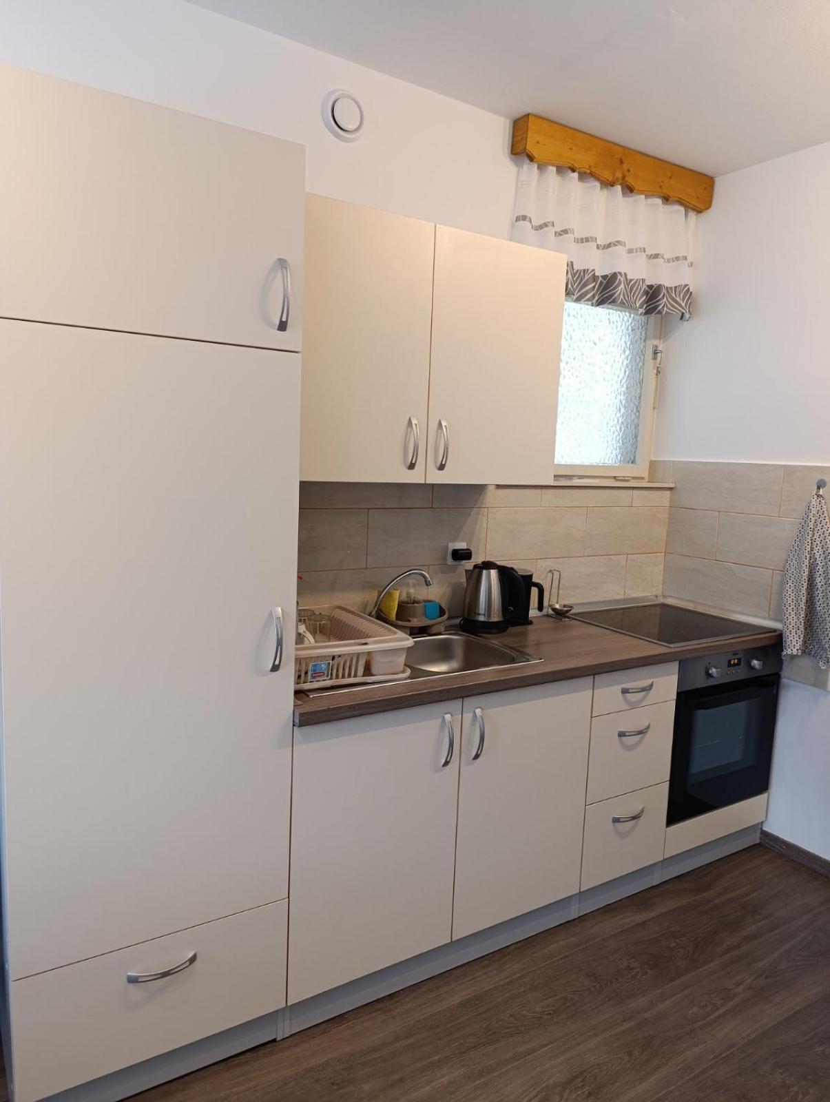 Apartments Penko 로브란 외부 사진
